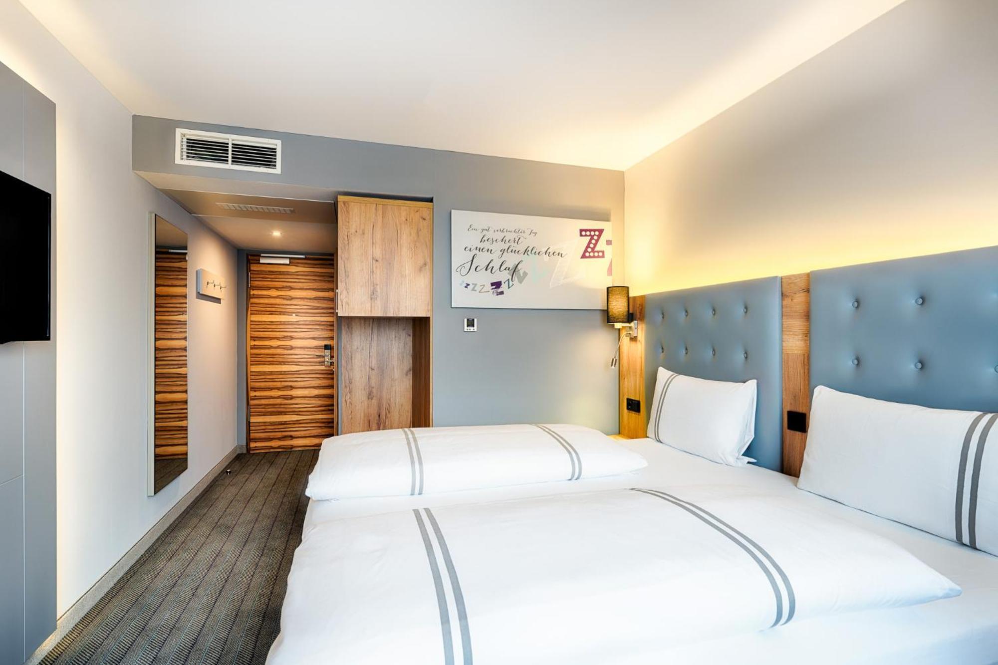Premier Inn Lindau Lindau  Bagian luar foto